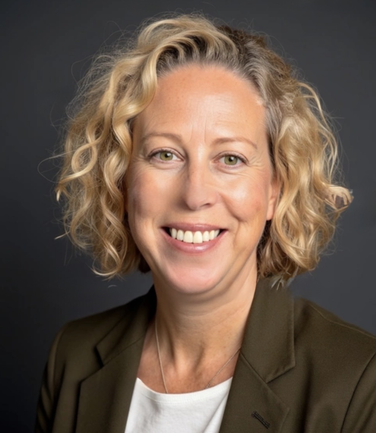 Photo of Dr. Rosie Stanbrook-Buyer